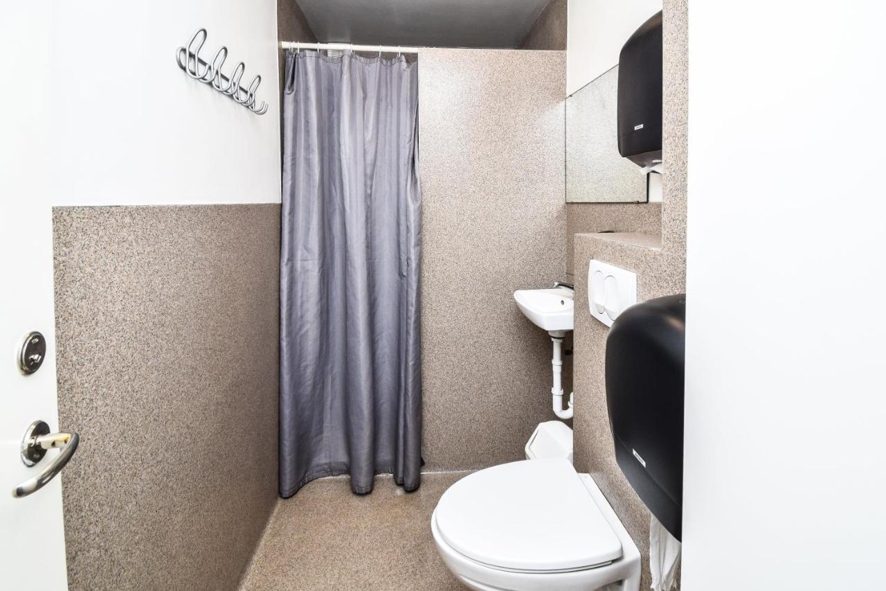 Guesthouse Aurora Reykjavik Bagian luar foto